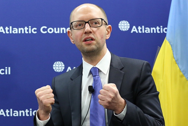 Київ заявив про готовність відмовити Москві у сплаті кредиту