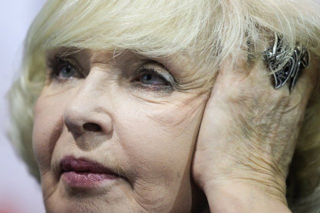 Ада Роговцева: грязь, которую олицетворял Янукович, еще чистить и чистить