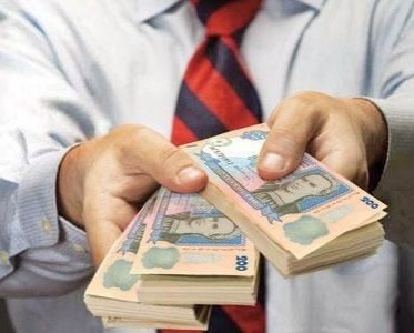 Почему киевские власти хотят спонсировать "липовых" общественников