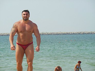 Николаевский бодибилдер благодаря «Оппозиционному блоку» стал депутатом городского совета