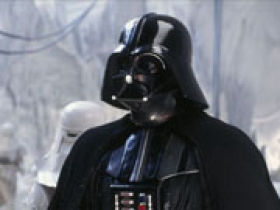 Порошенко ответил на петицию о назначении Дарта Вейдера премьером вместо Яценюка