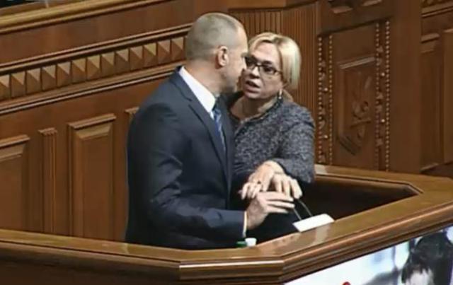 В Раду вызвали полицию из-за инцидента между Кужель на Тетеруком
