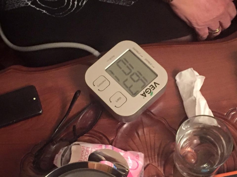 Оприлюднене фото Кужель після конфлікту: Тетерук наніс удар пляшкою мінералки