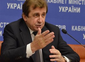 Теннисные корты для дочери министра. В чем подозревают экс-главу Мининфраструктуры