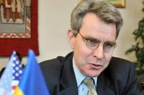 Посол США Пайетт рассказал о настоящей войне в стенах ГПУ