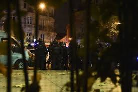 Свідки про теракти у Парижі: Людей клали на підлогу і розстрілювали