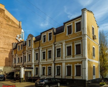 Кто управляет "семейным гнездом Ставицкого"