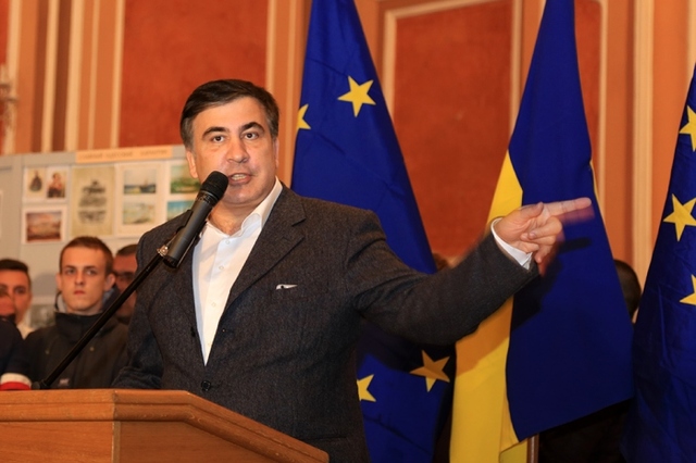 Саакашвили требует отстранения одесских полицейских, которые размещали антиукраинские посты в соцсетях