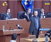 Ігор Сірик депутат від "Батьківщини" і його "красномовний" жест (ВІДЕО)