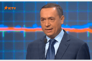 Мартыненко пообещал сложить депутатский мандат