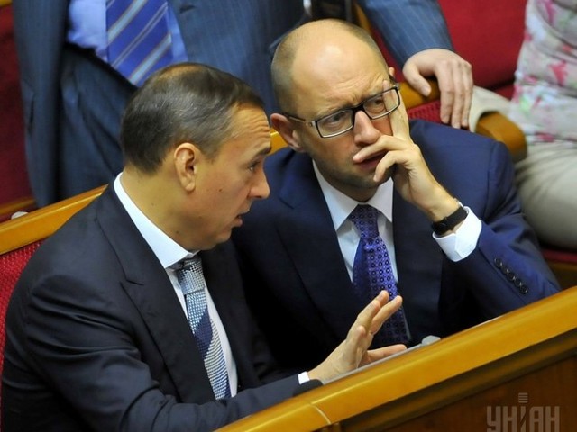 "Сірий кардинал" Яценюка чистить його перед Байденом