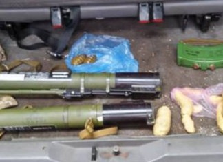 Ростовские пограничники обстреляли машину, в которой везли гранатометы