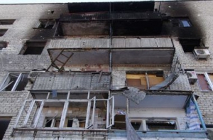 Адская суббота в Донецке: город сотрясают мощные взрывы и залпы