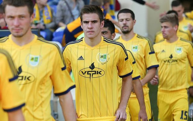 Курченко погодився продати Металіст