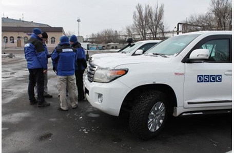Увидели то, что не должны: боевики обстреляли представителей ОБСЕ