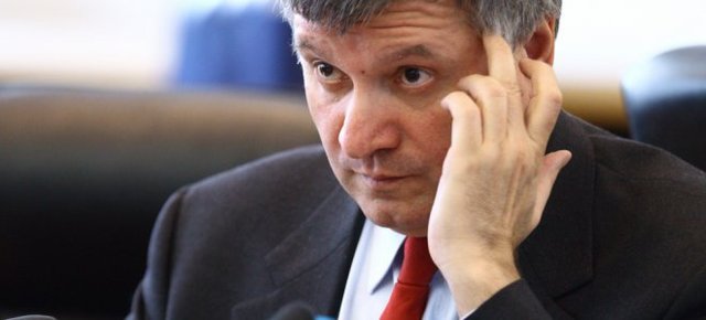 На сайте Верховной Рады собирают подписи за отставку Авакова