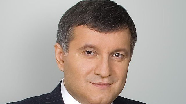 Електронний чіп для кожного українця - Арсен Аваков