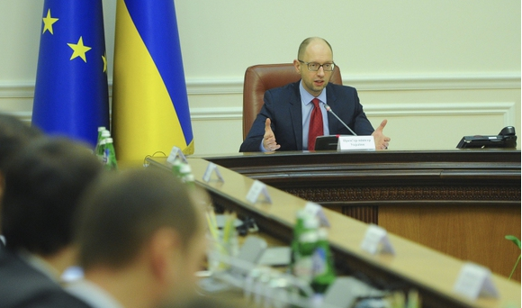 Цифры позора. Как изменилась жизнь украинцев при Яценюке