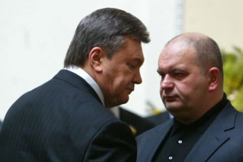 C -        ,  The New York Times