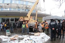 В Киеве следователи Авакова пытались помешать сносу незаконного МАФа