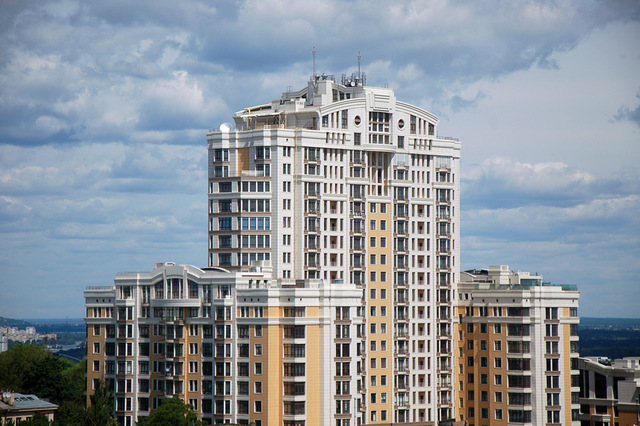 Кто-кто в тереме живет?