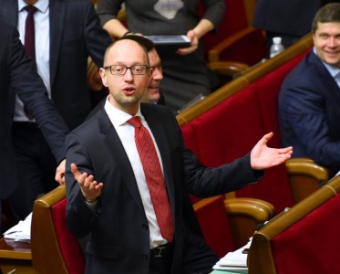 Що відбувається в Раді і чому Яценюк не хоче прийняття бюджету