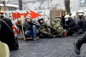 "Снайпер стреляет, трупы кругом": опубликовано новое видео расстрела Небесной сотни