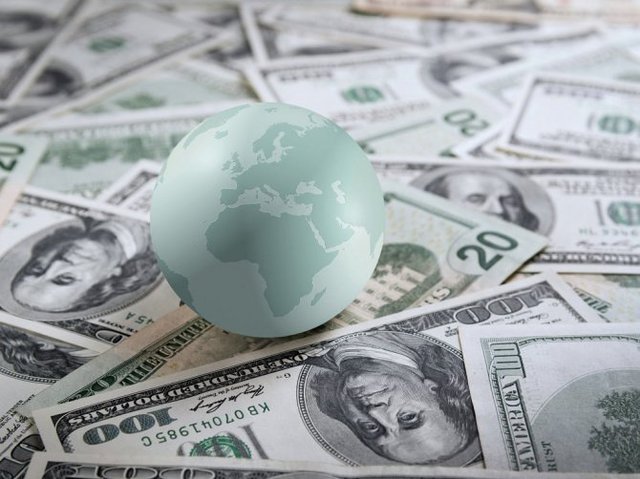 Компания Гонтаревой рассекретила прогноз по доллару