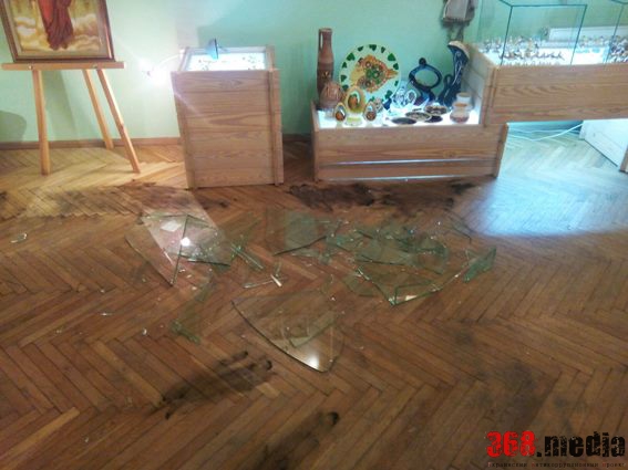 В Ровно ограбили музей янтаря (фото)