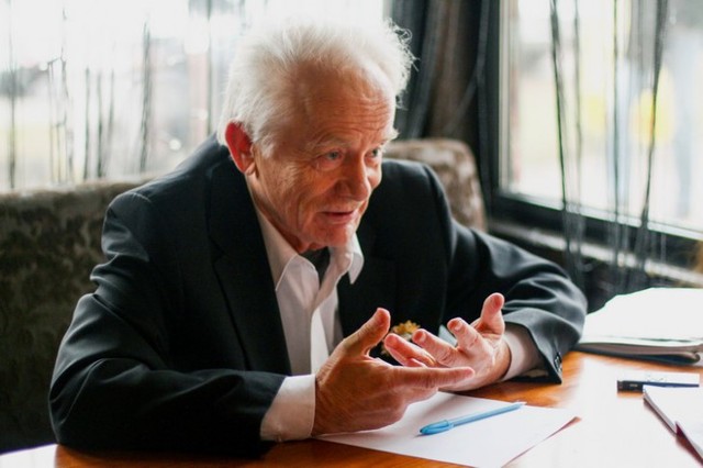 Инженер из Киева разработал капсулу, которая спасает всех пассажиров при крушении самолета