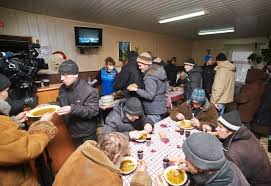 Чому безхатченки скаржаться на пункт обігріву в Херсоні