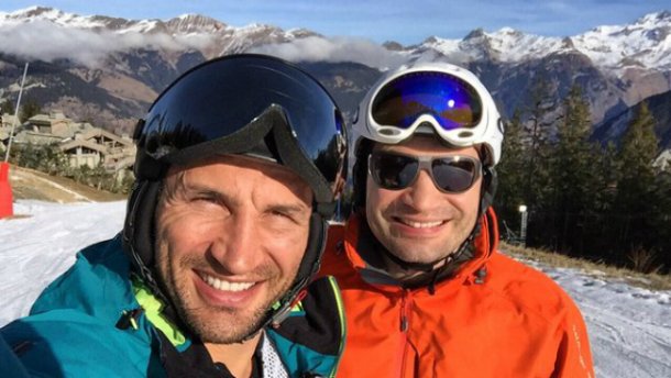 Кличко показав, яким має бути ідеальний зимовий відпочинок з братом