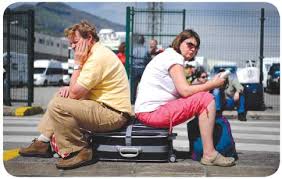 Нардеп показал, как у Путина запугивают россиян, собравшихся за рубеж