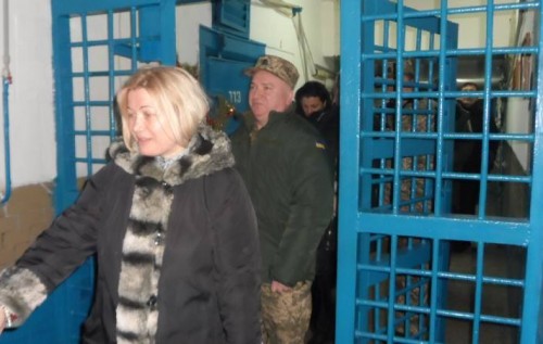 Половина в’язнів у Маріупольському СІЗО - бійці добробатів - правозахисниця