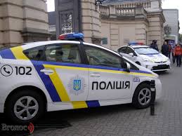 У Львові затримали авто з п’яними священиком-водієм та прихожанами-пасажирами