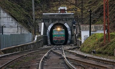 Цена груза. Как олигархические ж/д тарифы убивают экономику