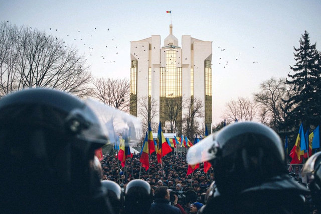 "Майдан" в Молдове: против чего протестуют, и причем здесь Россия