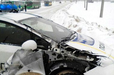 В Харькове копы столкнулись с трактором и притворились трамваем