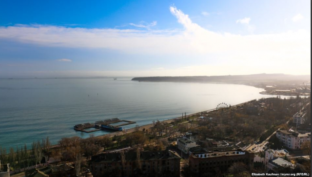 Керченский мост - мавзолей Путина, его памятник, - мнение