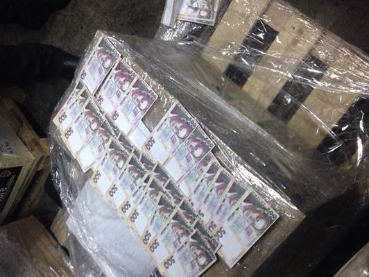 Голову сільради затримали за багатотисячний хабар на Волині