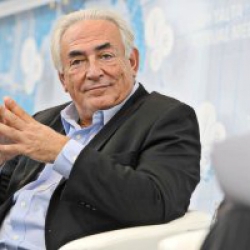 Пинчук позвал экс-главу МВФ Стросс-Кана в набсовет своего банка