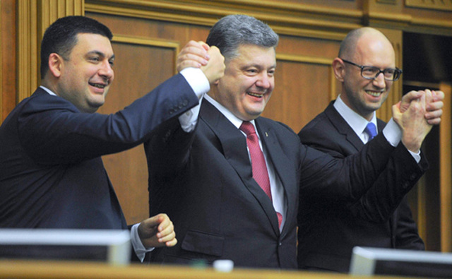 Повернення Кабміну. Що відбувалося за лаштунками гучних заяв міністрів