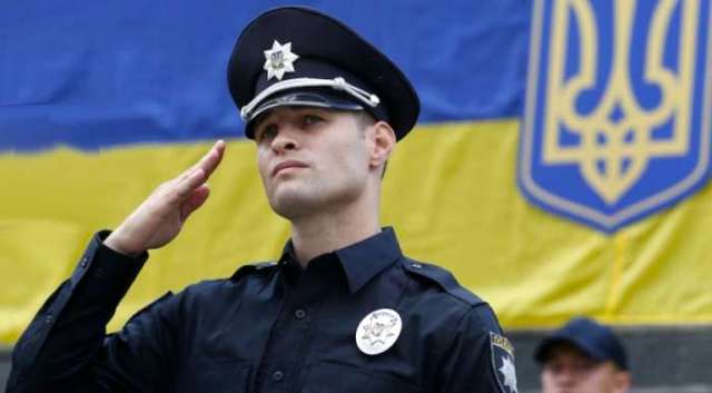 Деканоидзе рассказала, когда в Украине закончится переаттестация полиции