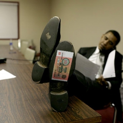 Путин положил глаз на «лишнюю валюту» в Сбербанке и ВТБ