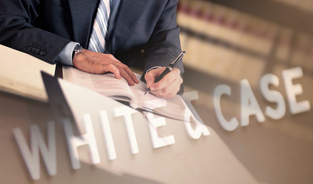 Кто решает международные вопросы Украины