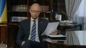 От этой лжи с экранов телевизоров уже просто тошнит