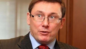 Крадуть безбожно: Луценко знайшов вкрадений мільярд під носом Яценюка