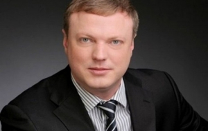 СВЯТОСЛАВ ОЛЕЙНИК: Весь секрет голосования по недоверию правительству в звонке по жёлтому телефону