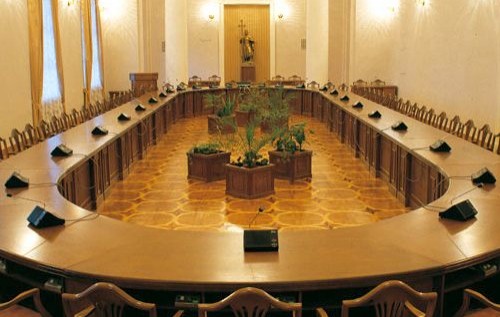 Навіть якщо Яценюк таки піде – чи матимемо нині уряд технократів?