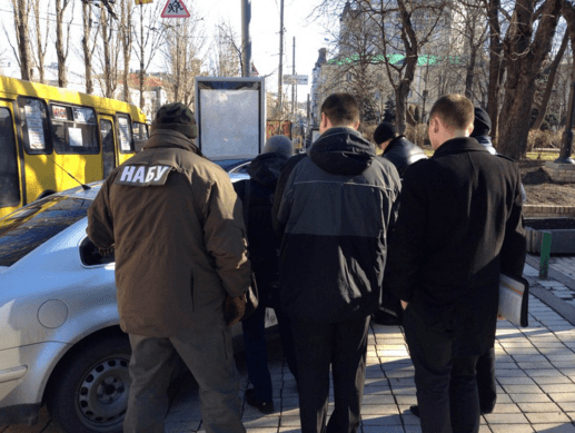 Прокурора ГПУ поймали на взятке в $10 тысяч